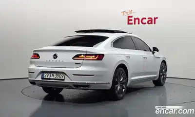 Volkswagen Arteon 2020 2.0 гидро в Москве № 1139114, миниатюра 2
