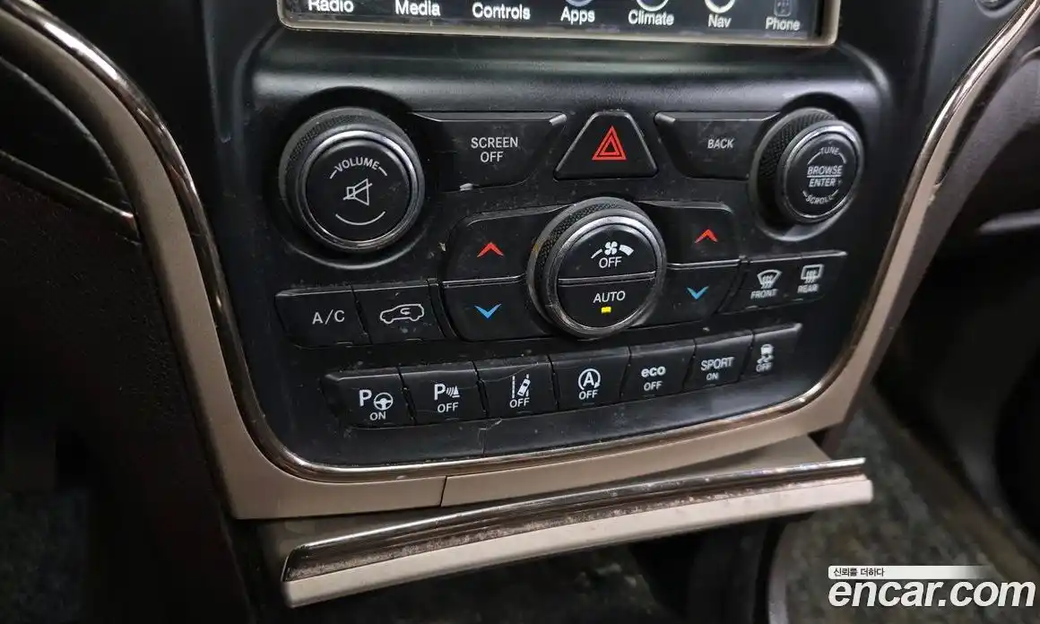 Jeep Cherokee 2017 3.0 гидро в Москве № 1139226, фото 18
