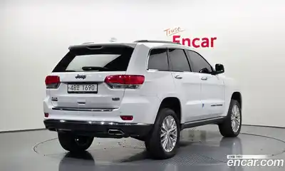 Jeep Cherokee 2017 3.0 гидро в Москве № 1139226, миниатюра 2