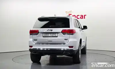 Jeep Cherokee 2017 3.0 гидро в Москве № 1139226, миниатюра 4