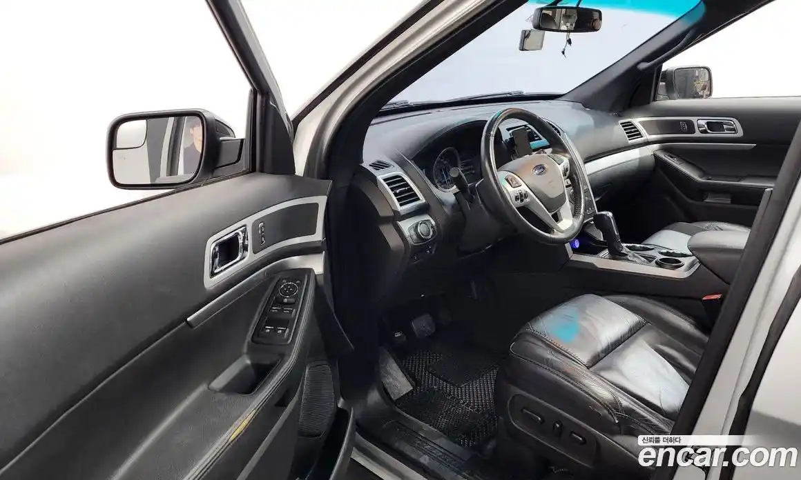 Ford Explorer 2014 2.0 гидро в Москве № 1139467, фото 9