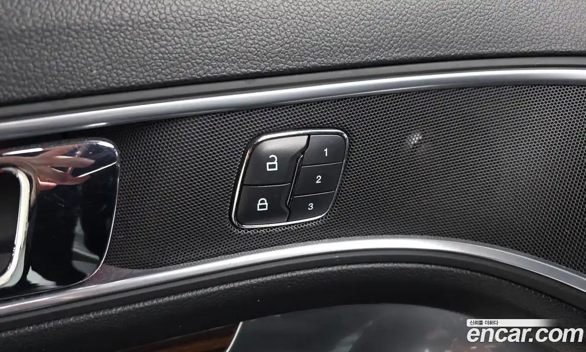 Ford Explorer 2017 2.3 гидро в Москве № 1139482, фото 18