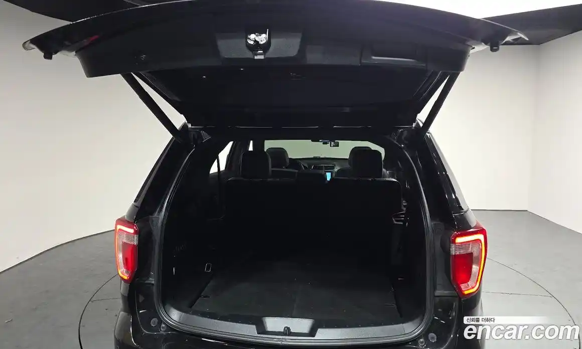 Ford Explorer 2017 2.3 гидро в Москве № 1139482, фото 20