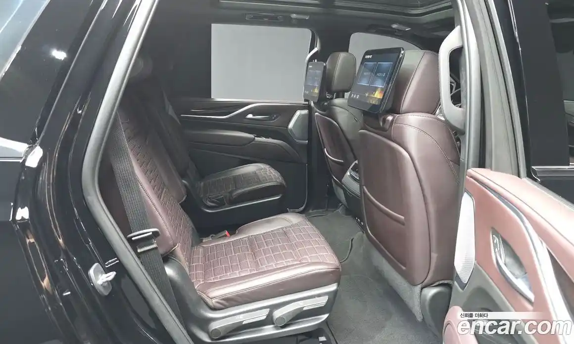 Cadillac Escalade 2022 6.2 гидро в Москве № 1139734, фото 12