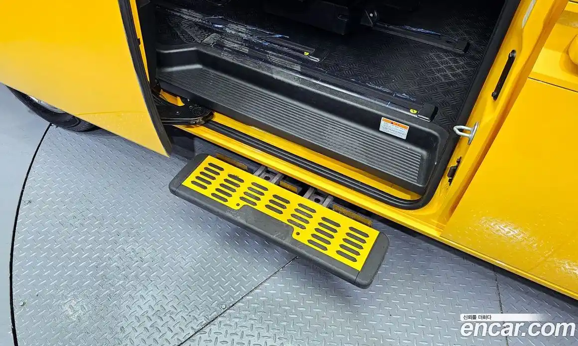 Hyundai Staria 2024 3.5 Автомат в Москве № 1141316, фото 20