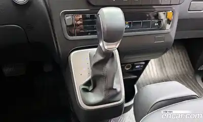 Hyundai Staria 2024 3.5 Автомат в Москве № 1141316, миниатюра 9