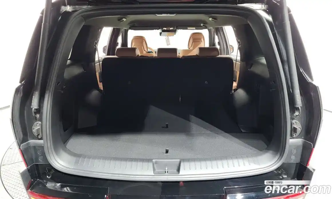 Hyundai Santa Fe 2024 2.5 Автомат в Москве № 1141395, фото 20