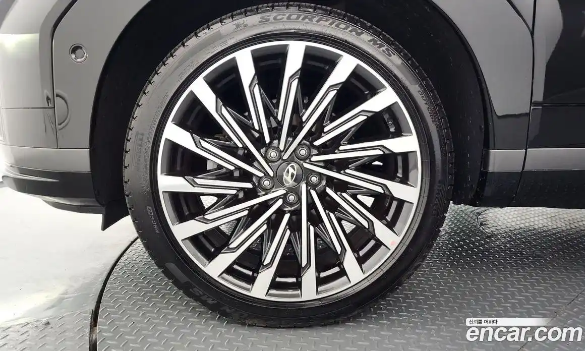 Hyundai Santa Fe 2024 2.5 Автомат в Москве № 1141395, фото 5