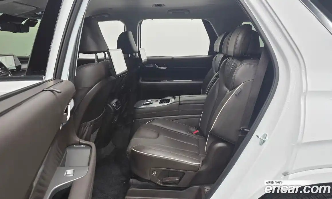 Hyundai Palisade 2023 3.8 Автомат в Москве № 1141465, фото 12