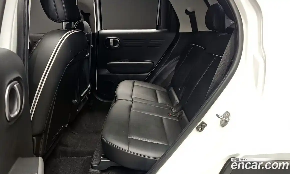 Hyundai Casper 2023 1.0 Автомат в Москве № 1141487, фото 12