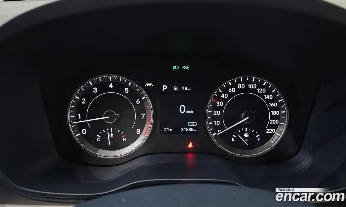 Hyundai Venue 2021 1.6 Автомат в Москве № 1141719, фото 8