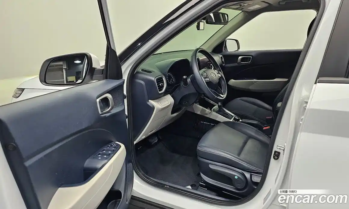 Hyundai Venue 2021 1.6 Автомат в Москве № 1141719, фото 10