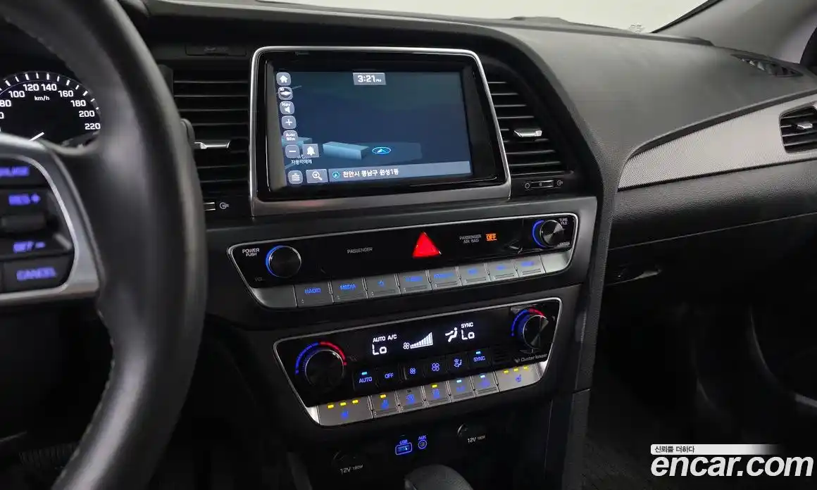 Hyundai Sonata 2017 2.0 Автомат в Москве № 1142729, фото 18