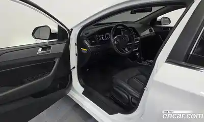 Hyundai Sonata 2017 2.0 Автомат в Москве № 1142729, миниатюра 10