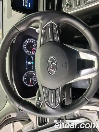 Hyundai Santa Fe 2022 2.2 Автомат в Москве № 1142778, миниатюра 12