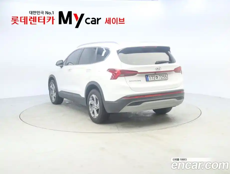 Hyundai Santa Fe 2022 2.2 Автомат в Москве № 1142778, фото 3