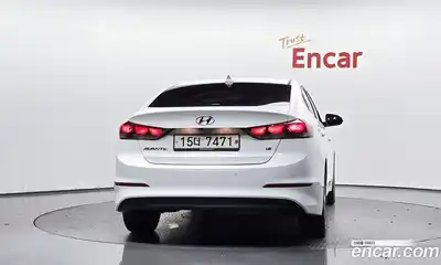 Hyundai Avante 2018 1.6 Автомат в Москве № 1142785, миниатюра 3