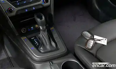 Hyundai Avante 2018 1.6 Автомат в Москве № 1142785, миниатюра 8