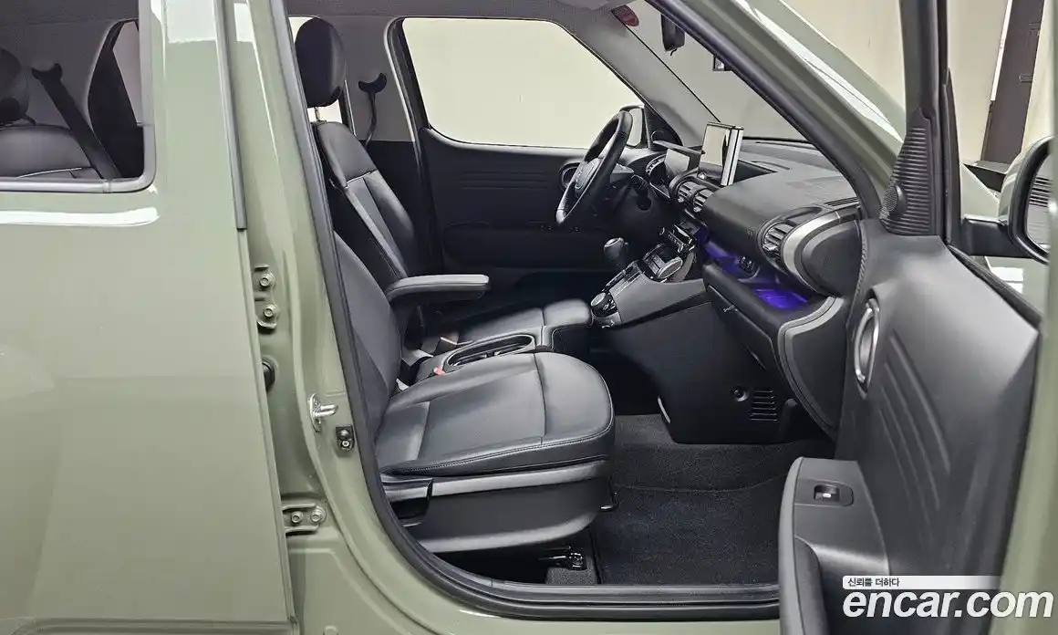 Hyundai Casper 2023 1.0 Автомат в Москве № 1142787, фото 10