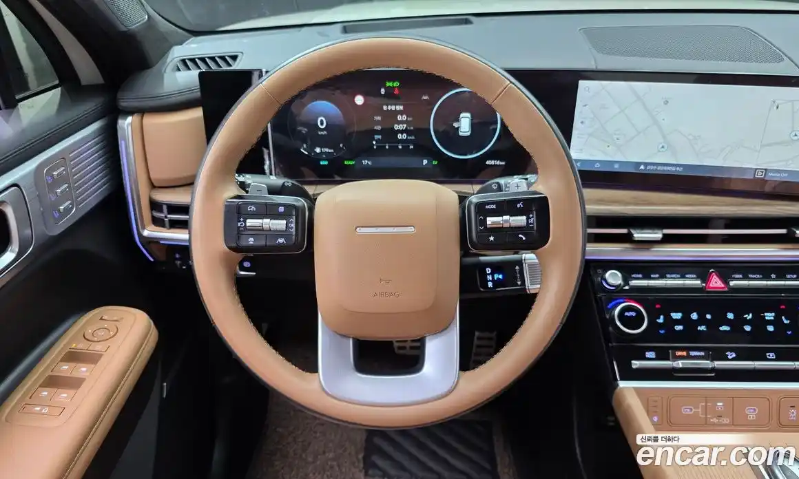 Hyundai Santa Fe 2023 1.6 Автомат в Москве № 1142809, фото 12