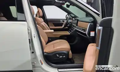 Hyundai Santa Fe 2023 1.6 Автомат в Москве № 1142809, миниатюра 9