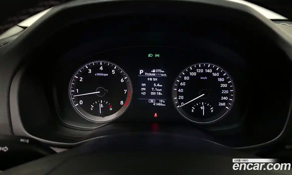 Hyundai Grandeur 2017 2.4 Автомат в Москве № 1142833, фото 8