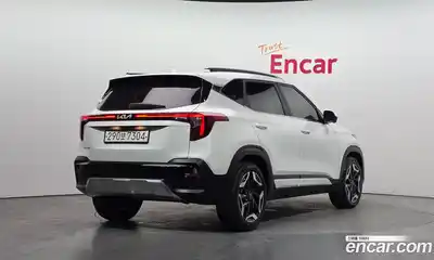 Kia Seltos 2024 1.6 Автомат в Москве № 1142925, миниатюра 2