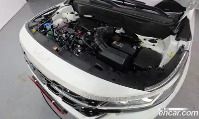 Kia Seltos 2024 1.6 Автомат в Москве № 1142925, миниатюра 6