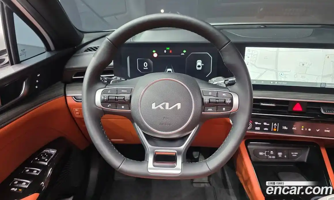 Kia K5 2025 1.6 Автомат в Москве № 1142957, фото 13