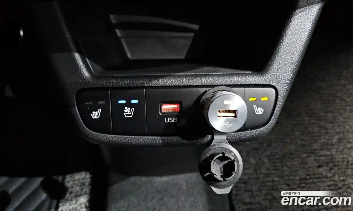 Kia Ray 2025 1.0 Автомат в Москве № 1142992, фото 18