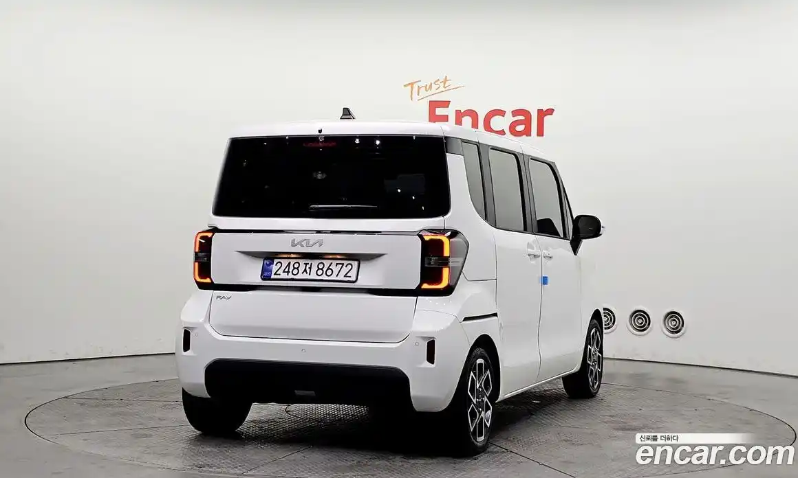 Kia Ray 2025 1.0 Автомат в Москве № 1142992, фото 4