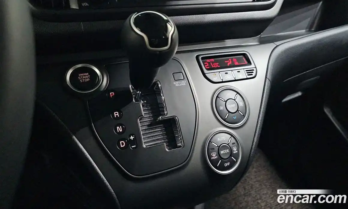 Kia Ray 2025 1.0 Автомат в Москве № 1142992, фото 9