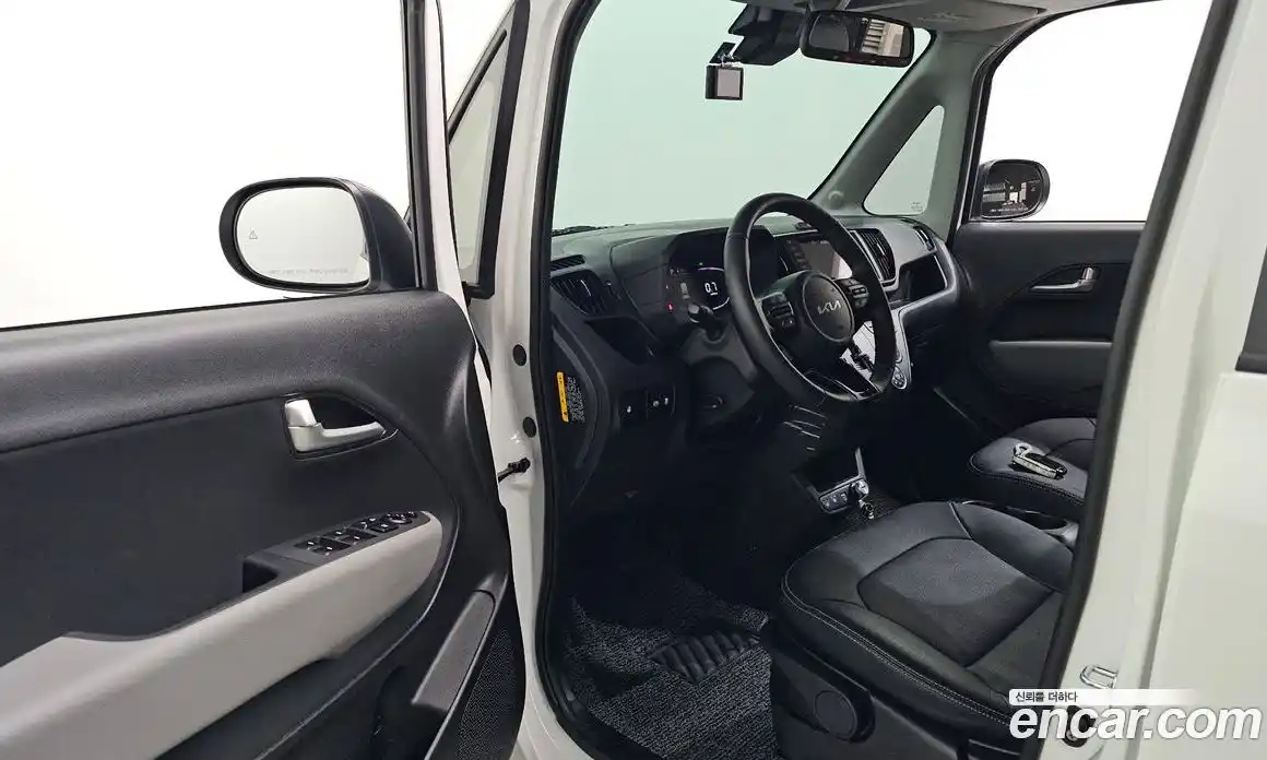 Kia Ray 2025 1.0 Автомат в Москве № 1142992, фото 10