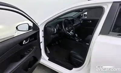 Kia K3 2023 1.6 Автомат в Москве № 1142997, миниатюра 10