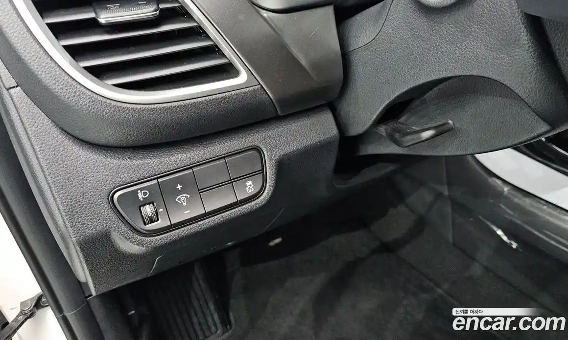 Kia Seltos 2024 1.6 Автомат в Москве № 1143043, фото 13