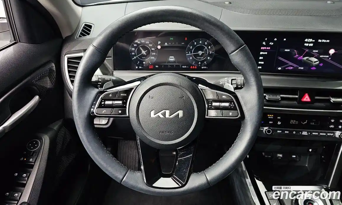 Kia Seltos 2024 1.6 Автомат в Москве № 1143043, фото 14