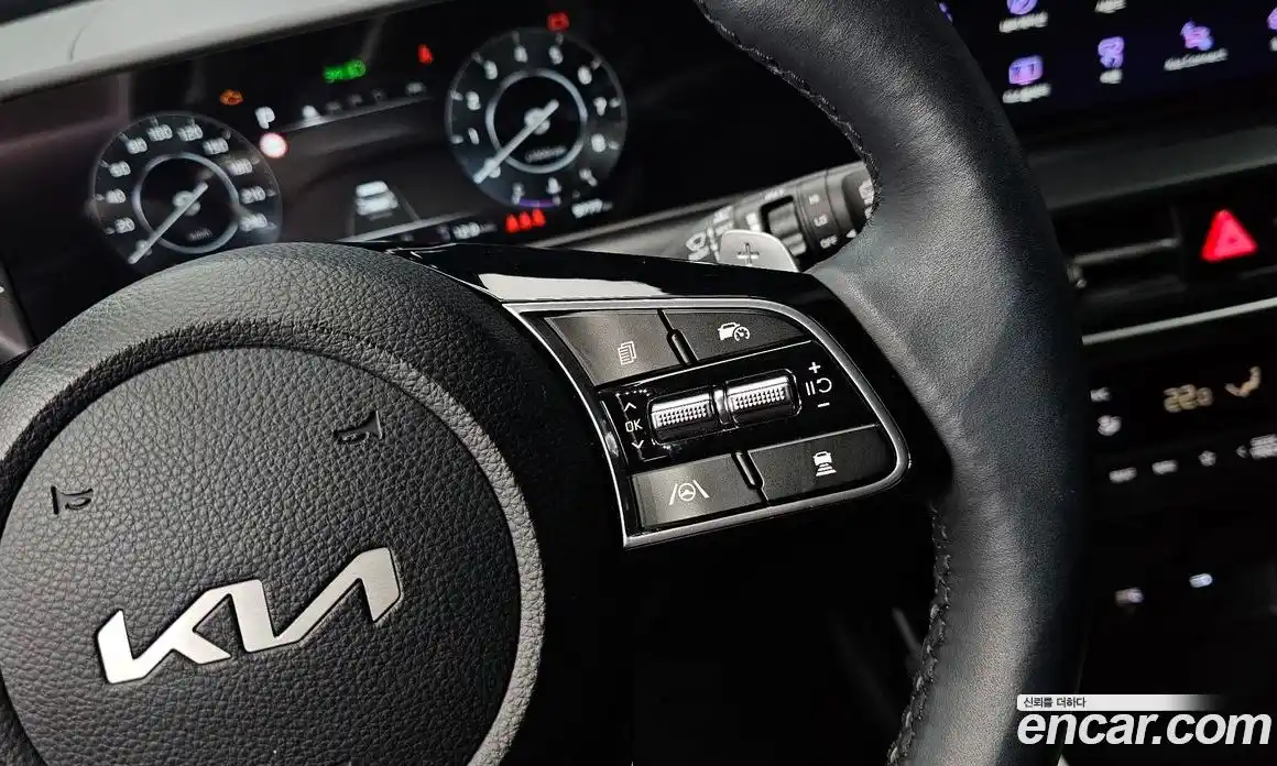 Kia Seltos 2024 1.6 Автомат в Москве № 1143043, фото 20