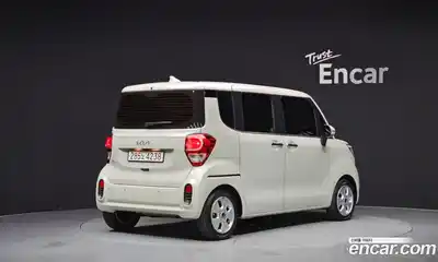 Kia Ray 2022 1.0 Автомат в Москве № 1143048, миниатюра 2