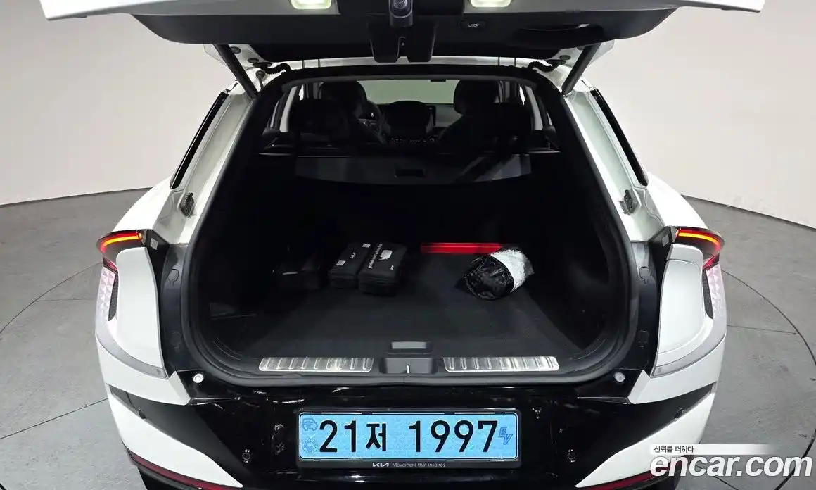 Kia EV6 2025 0.1 Автомат в Москве № 1143080, фото 20