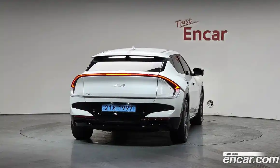 Kia EV6 2025 0.1 Автомат в Москве № 1143080, фото 4