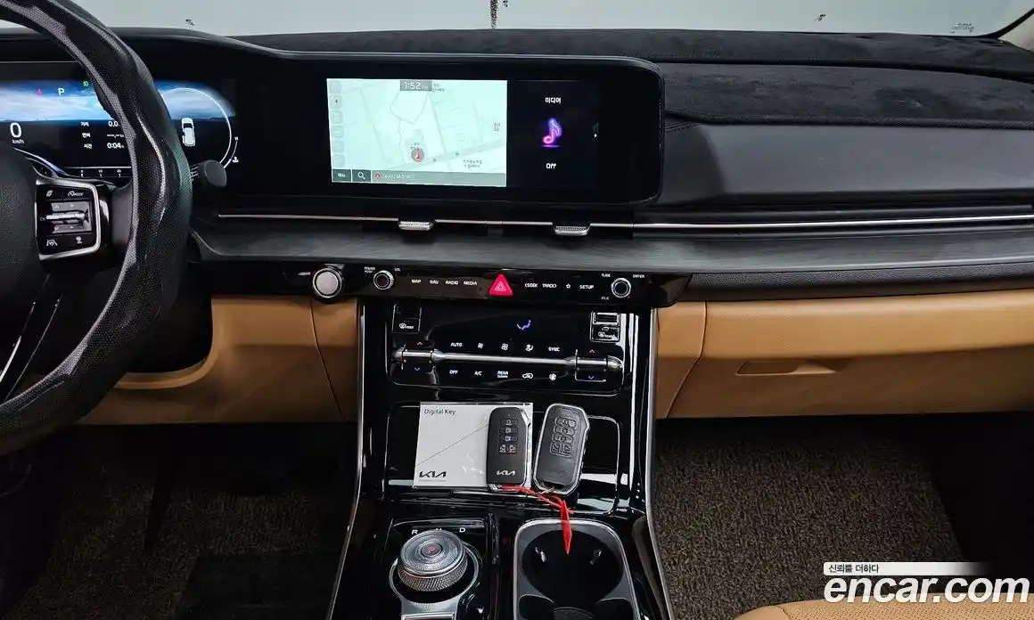 Kia Canival 2023 2.2 Автомат в Москве № 1143140, фото 14