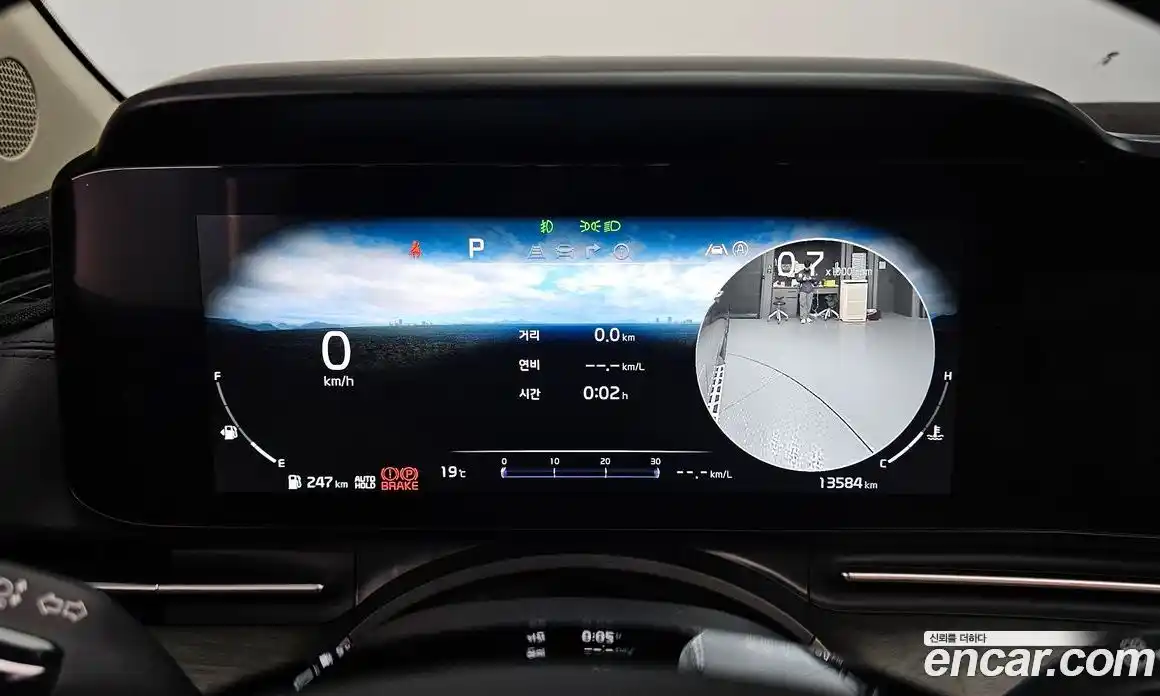 Kia Canival 2023 2.2 Автомат в Москве № 1143140, фото 8