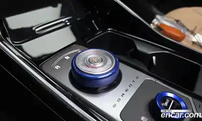 Kia Sorento 2025 2.5 гидро в Москве № 1143141, миниатюра 8