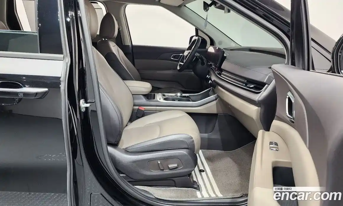 Kia Canival 2024 2.2 Автомат в Москве № 1143150, фото 11