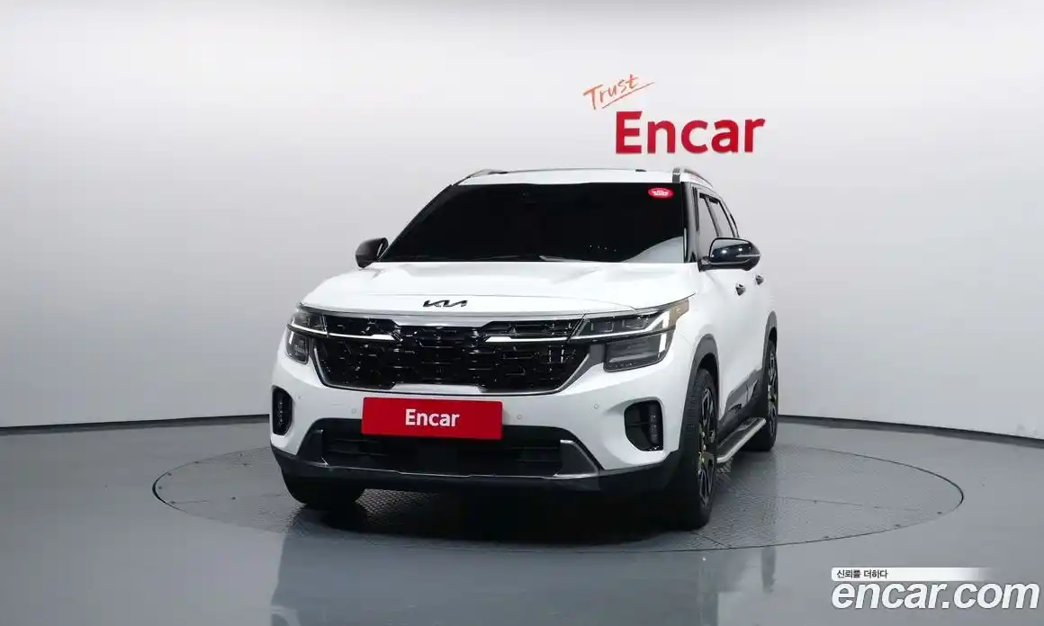 Kia Seltos 2024 1.6 Автомат в Москве № 1143219, фото 3