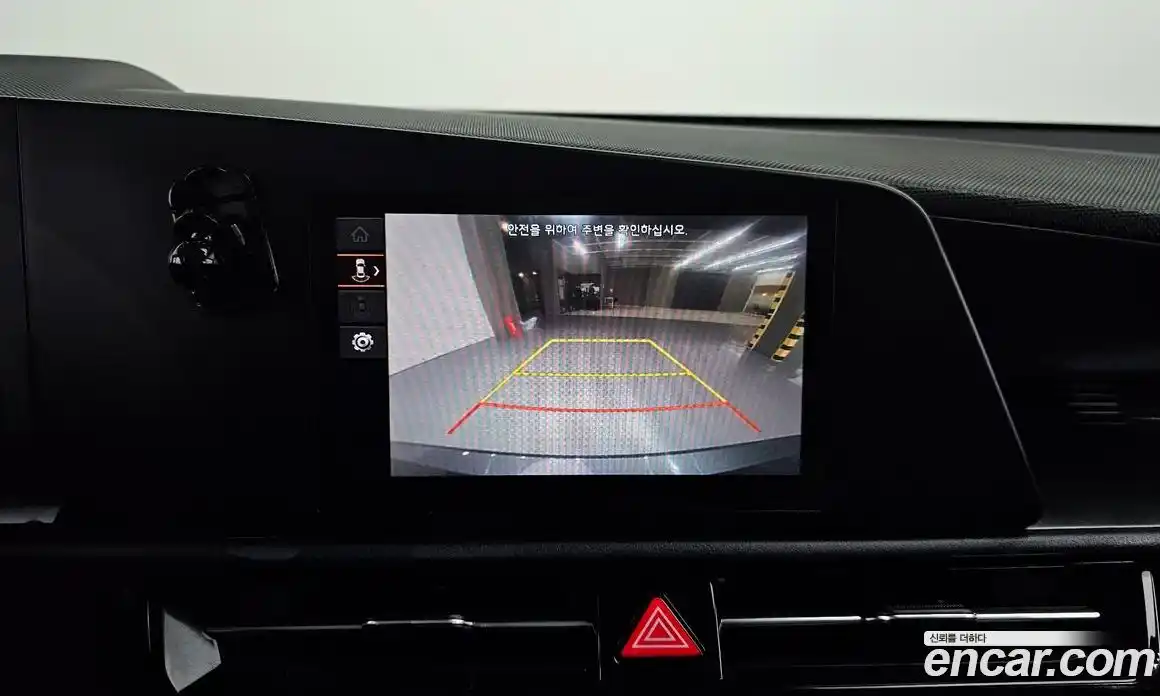 Kia Niro 2022 1.6 Автомат в Москве № 1143319, фото 14