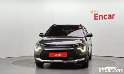 Kia Niro 2022 1.6 Автомат в Москве № 1143319, миниатюра 3