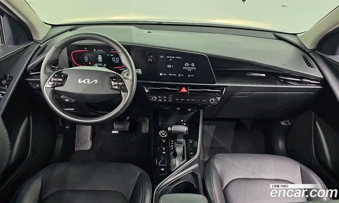 Kia Niro 2022 1.6 Автомат в Москве № 1143319, фото 7