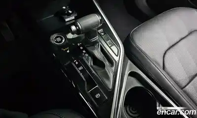 Kia Niro 2022 1.6 Автомат в Москве № 1143319, миниатюра 9