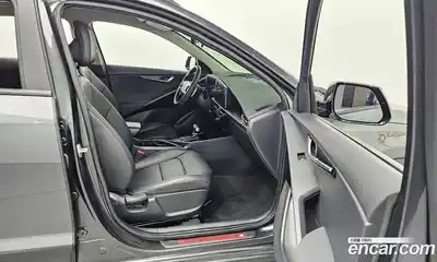 Kia Niro 2022 1.6 Автомат в Москве № 1143319, миниатюра 10